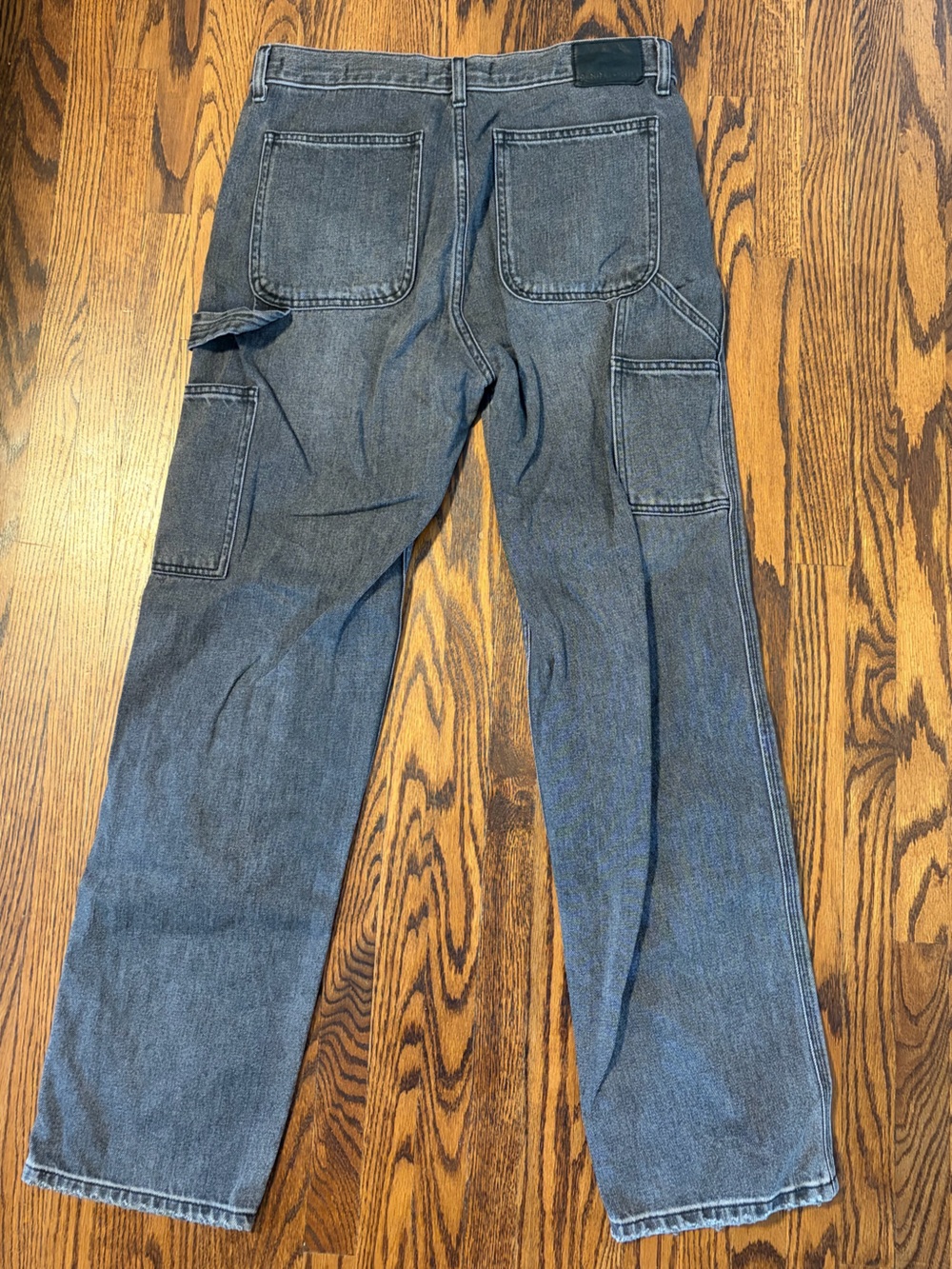 Aritzia Straight Leg Jeans in Washed Black - Picture 4 of 5